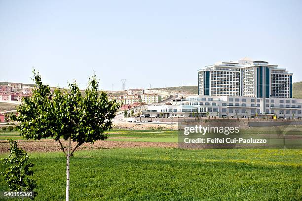 roadside view of afyon in turkey - manisa imagens e fotografias de stock