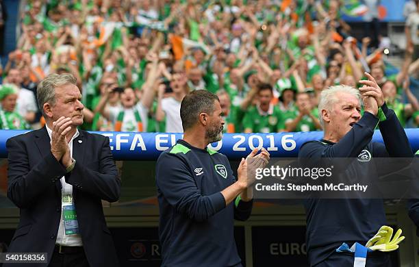 Paris , France - 13 June 2016; The Republic of Ireland bench, from left, coach Steve Walford, assistant manager Roy Keane and goalkeeping coach...