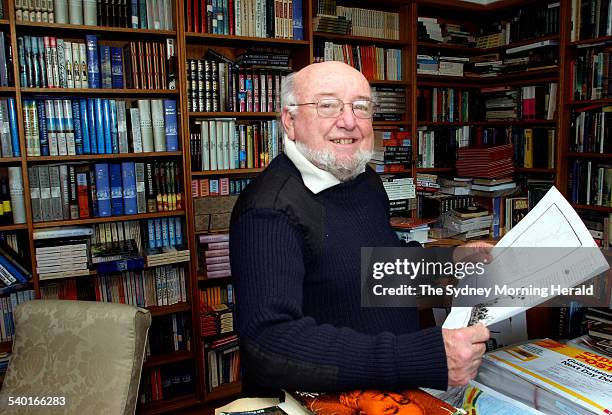 Thomas Kenealy 166 Thomas Keneally Photos & High Res Pictures - Getty Images