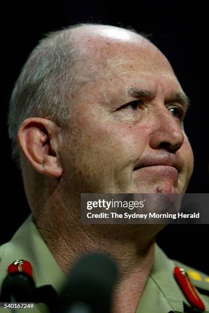 Peter Cosgrove, chief of the Australian Defence Force, at a press conference about the navy Sea King helicopter crash, in Canberra, 3 April 2005. SMH...