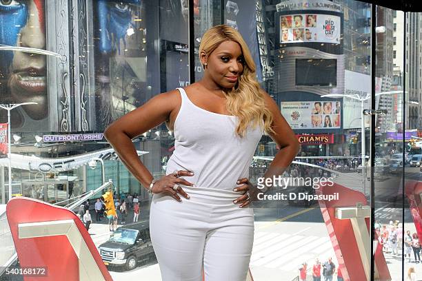 NeNe Leakes visits "Extra" at their New York studios at H&M in Times Square on June 14, 2016 in New York City.