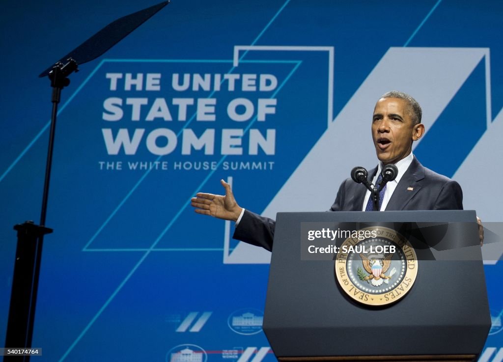 US-POLITICS-WOMEN-OBAMA