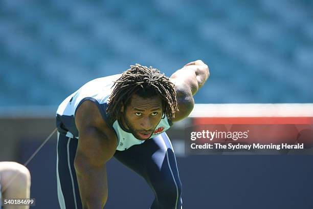 Waratahs player Lote Tuqiri in action during at team training session at Aussie Stadium, Sydney, 15 March 2007. SMH SPORT Picture by TIM CLAYTON