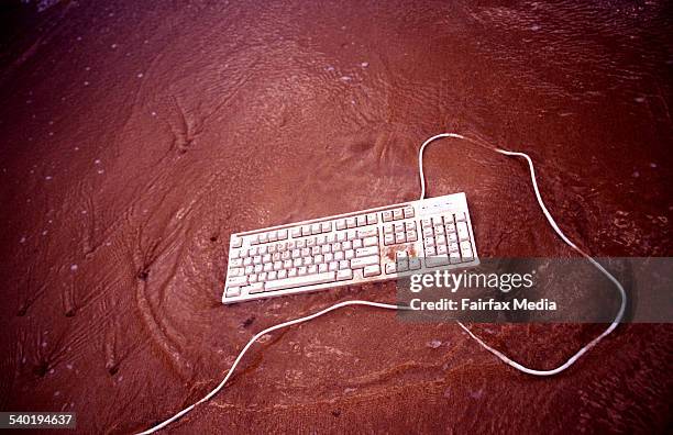 Computer 2002 Photos and Premium High Res Pictures - Getty Images