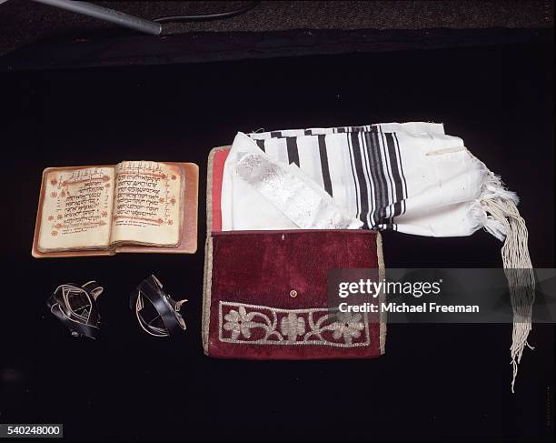 Jewish Rilighous Objects 213 Liturgical Objects Stock Photos, High-Res Pictures, and Images ...
