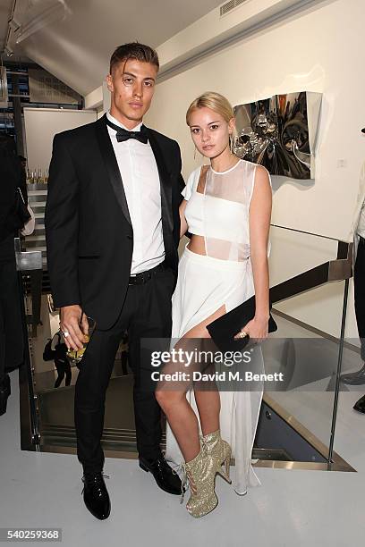 Max Hamilton 115 David Hamilton Gallery Stock Photos, High-Res Pictures, and Images ...