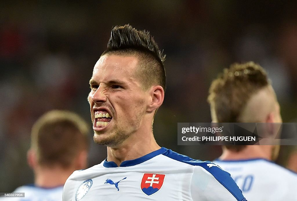 FBL-EURO-2016-MATCH13-RUS-SVK