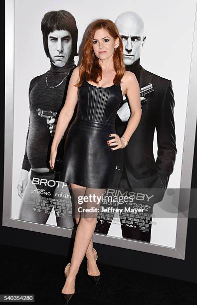 Actress Isla Fisher arrives at the Premiere Of Columbia Pictures And Village Roadshow Pictures 'The Brothers Grimsby' at Regency Village Theatre on...