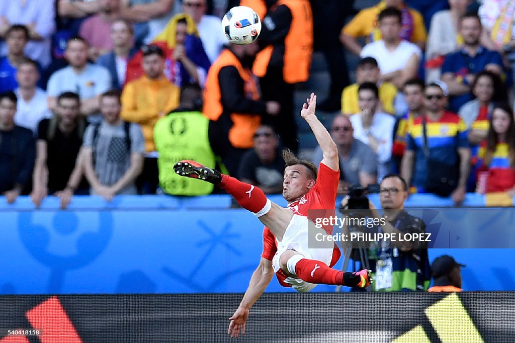 TOPSHOT-FBL-EURO-2016-MATCH14-ROU-SUI