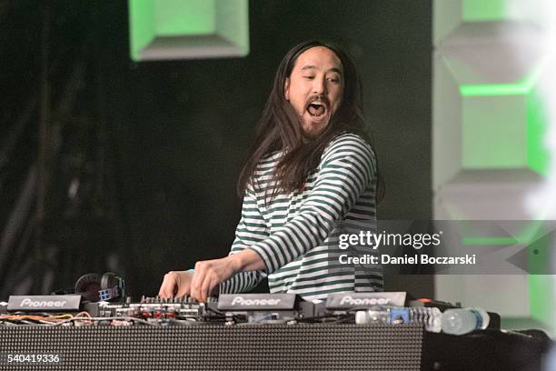 Steve Aoki performs during the Doritos #MixArcade at L.A. LIVE on June 14, 2016 in Los Angeles, California.