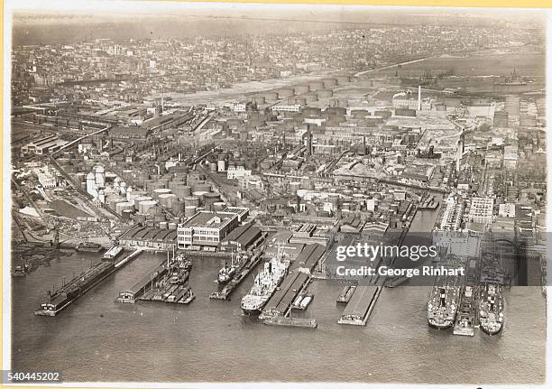 Bayonne, New Jersey: Tidewater oil.