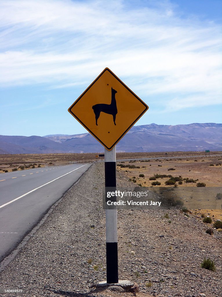 Lama attention sign