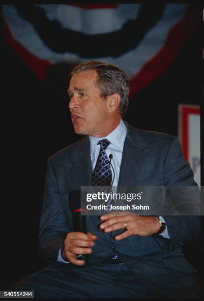 9,647 George W Bush 2000 Stock Photos, High-Res Pictures, and Images ...