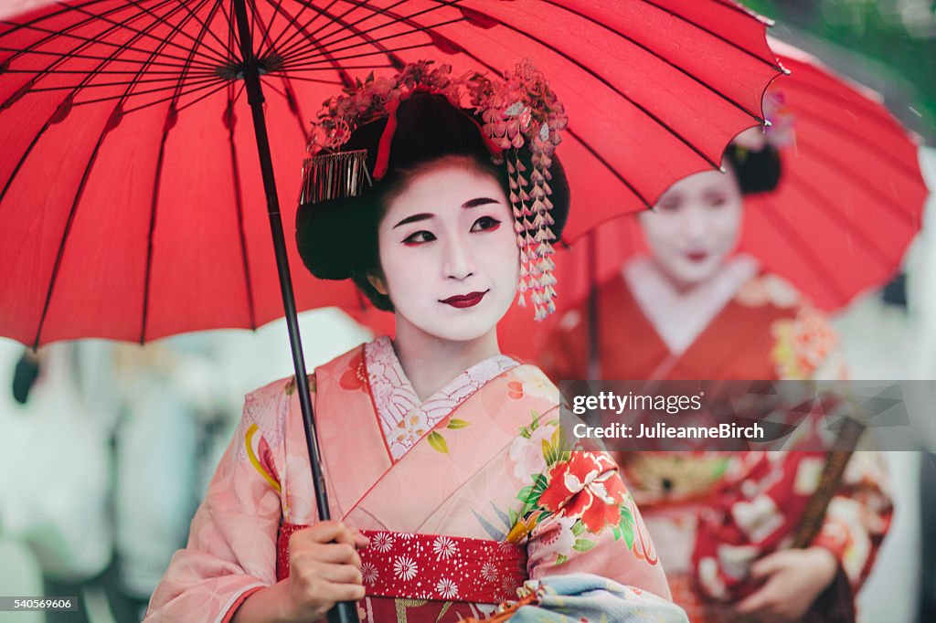 Japanese girls in Kimonos