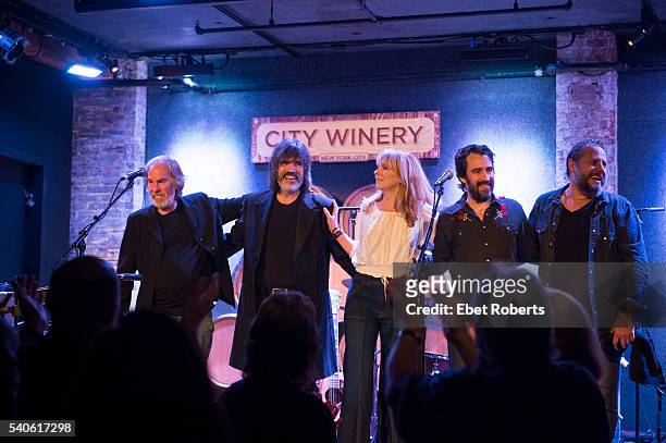 Bill Payne, Larry Campbell, Teresa Williams, Jeff Hill and Justin Guip take a bow at the City Winery in New York City on April 1, 2016.