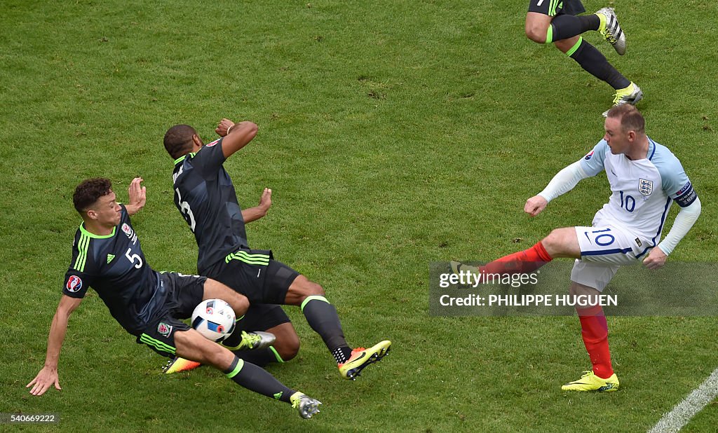 TOPSHOT-FBL-EURO-2016-MATCH16-ENG-WAL