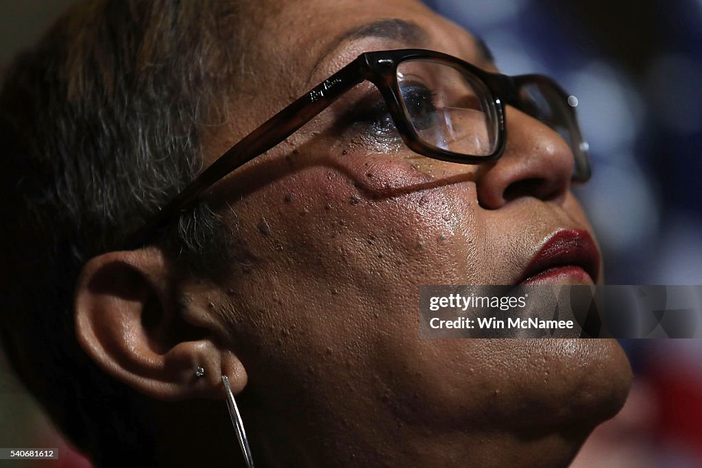 Senate Democrats And Gun Violence Victims Urge Passage Of Gun Control Legislation