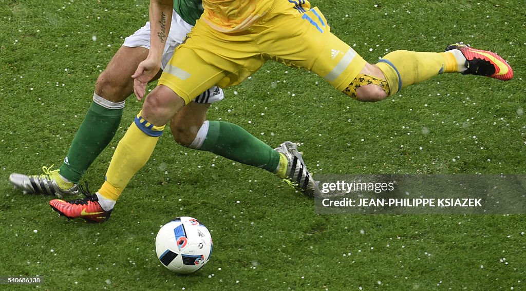 TOPSHOT-FBL-EURO-2016-MATCH17-UKR-NIR