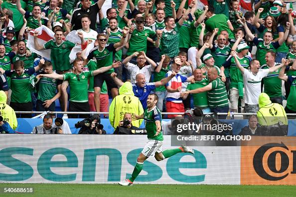 TOPSHOT-FBL-EURO-2016-MATCH17-UKR-NIR TOPSHOT-FBL-EURO-2016-MATCH17-UKR-NIR