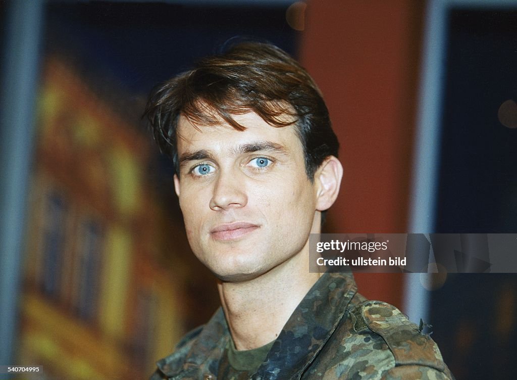 Actor Ralph Bauer Der deutsche Schauspieler Ralf Bauer mit kurzen Haaren. Aufgenommen ...