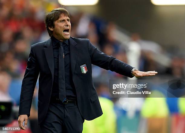 Head coach Italy Antonio Conte reacts during the UEFA EURO 2016 Group E match between Belgium and Italy at Stade des Lumieres on June 13, 2016 in...