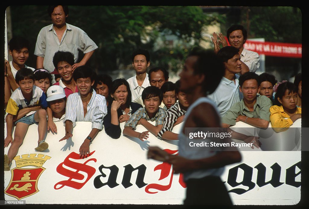 Marathon Spectators in Vietnam