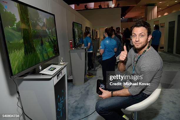 Actor Jonathan Sadowski got an exclusive look at the latest Zelda for Wii U game while attending the 2016 E3 Gaming Convention at Los Angeles...