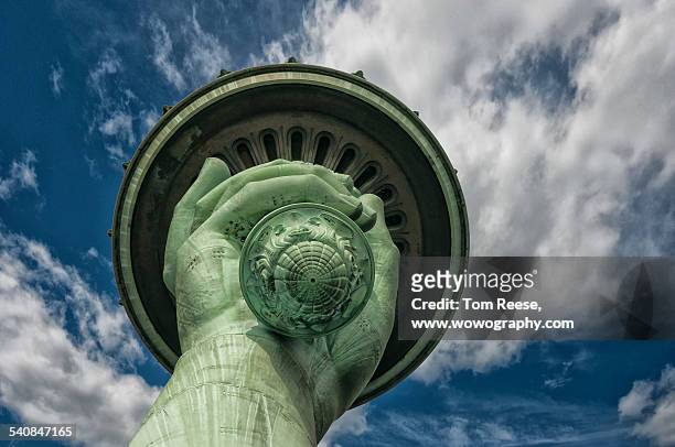 torch of liberty - wowography stock pictures, royalty-free photos & images