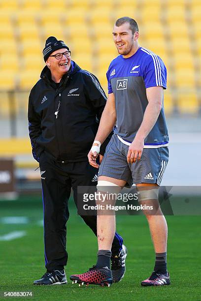 Scrum coach Mike Cron shares a laught with Brodie Retallick during a New Zealand All Blacks Captain's Run at Westpac Stadium on June 17, 2016 in...