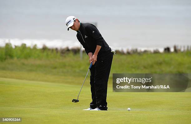 Ewen Ferguson of Bearsden putts on the 17th green during The Amateur Championship 2016 - Day Five at Royal Porthcawl Golf Club on June 17, 2016 in...