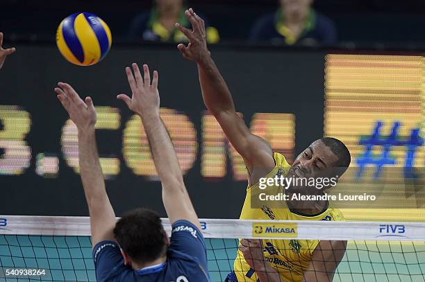 Lucarelli of Brazil spikes the ball during the match between Brazil and Argentina on the FIVB World League 2016 - Day 2 at Carioca Arena 1 on June...