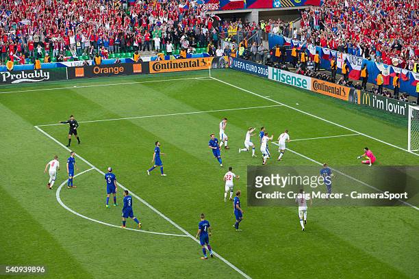 Czech Republic's Tomas Necid celebrates with team mates after scoring his sides equalising goal to make the score 2-2 during the UEFA Euro 2016 Group...