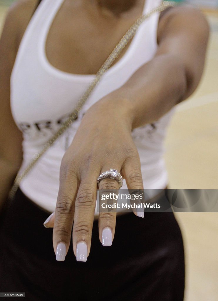 Dwyane Wade Sr. Hosts 500 kids at Camp RED for Fifth Annual ProPops Father's Day Weekend