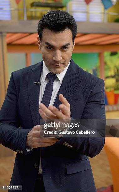 David Zepeda is seen on the set of 'Despierta America' at Univision Studios on June 17, 2016 in Miami, Florida.