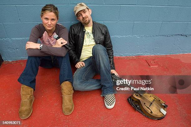 Portrait of country group Sugarland, Jennifer Nettles and Kristian Bush, as they pose outside Joe's Bar , Chicago, Illinois, May 4, 2006.