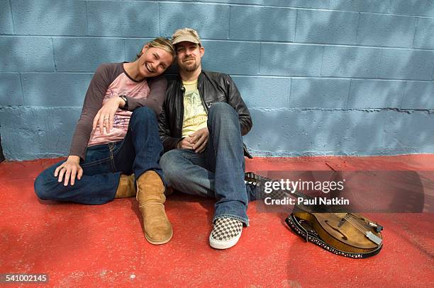 Portrait of country group Sugarland, Jennifer Nettles and Kristian Bush, as they pose outside Joe's Bar , Chicago, Illinois, May 4, 2006.