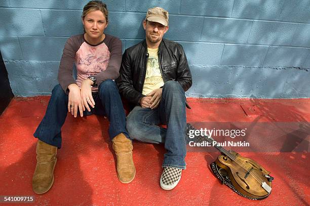 Portrait of country group Sugarland, Jennifer Nettles and Kristian Bush, as they pose outside Joe's Bar , Chicago, Illinois, May 4, 2006.