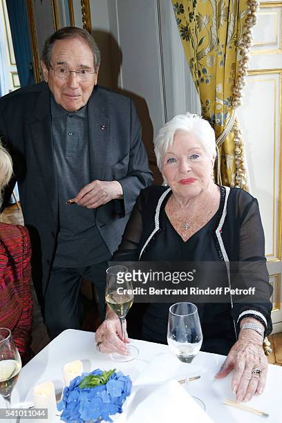 Robert Hossein and Line Renaud attend Levon Sayan receives Insignia of "Commandeur de l'Ordre National du Merite" at Hotel d'Evreux on June 14, 2016...