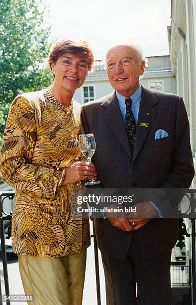 Bill Scheel Raa 291 Barbara Scheel Walter Scheel Photos & High Res Pictures - Getty Images