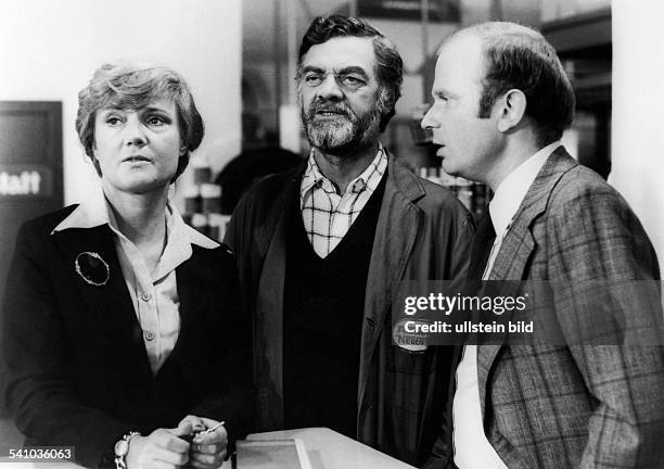 Schuetter, Friedrich *-+Schauspieler, Synchronsprecher, D- in der Fernsehserie 'PS-Feuerreiter' mit Liane Hielscher, Lutz Mackensy - 1979