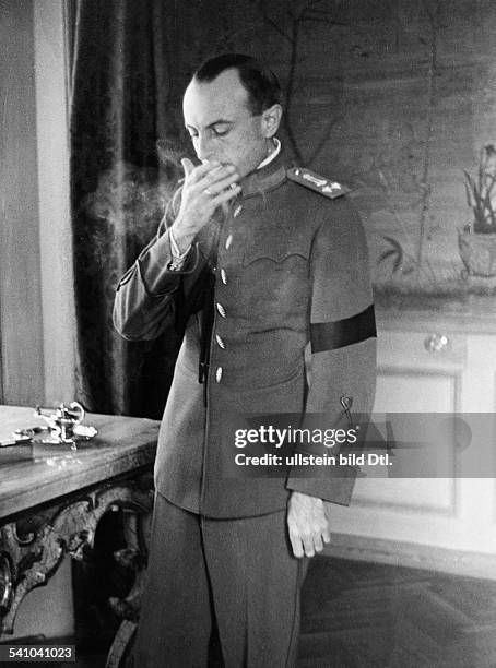 130 Prince Paul Of Yugoslavia Stock Photos High Res Pictures And 130-prince-paul-of-yugoslavia-stock-photos-high-res-pictures-and