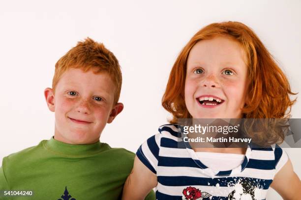 redheaded twins - twin girls stock pictures, royalty-free photos & images