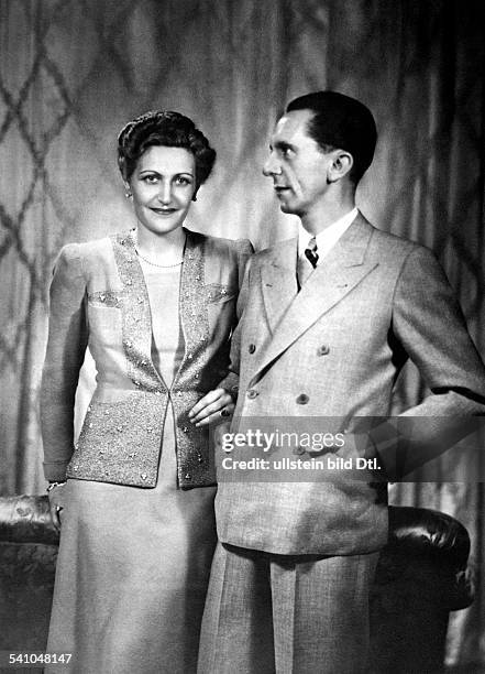 Goebbels, Joseph - Politician, NSDAP, Germany *29.10.1897-+ - with his wife Magda - Photographer: Ernst Sandau - Published by: 'B.Z.' Vintage...