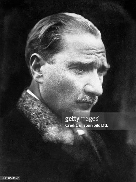 Atatuerk, Kemal *12.03.1881-+Politiker, Türkei- 1929