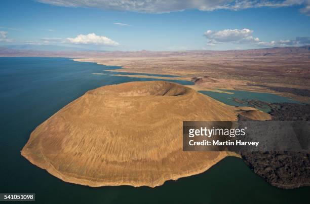 aerial view of nabuyatom crater,south of lake turkana.kenya - lago turkana foto e immagini stock