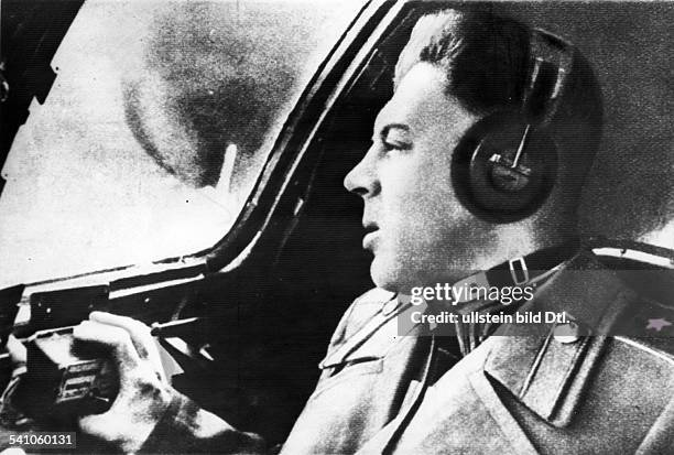 157 Wassili Stock Photos, HighRes Pictures, and Images Getty Images