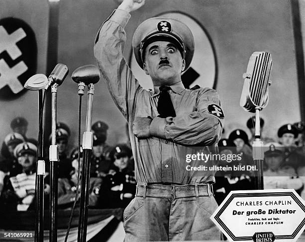 Chaplin, Charlie - Actor, film director, Great Britain - *16.04.1889-+ Scene from the movie 'The Great Dictator' Directed by: Charles Chaplin USA...