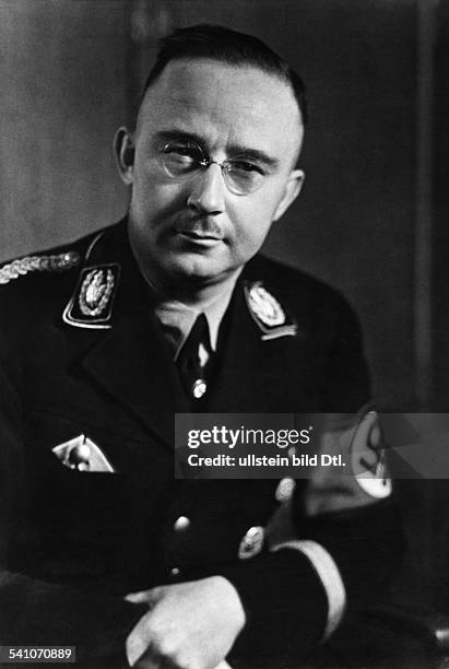 Heinrich Himmler*-+Politiker, NSDAP, D- veröffentlicht Januar 1937