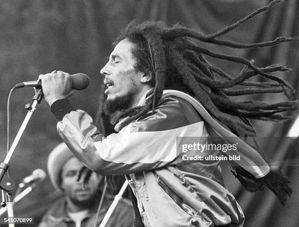 Bob Marley Bob Marley *06.04..1981+ Musician, singer, Reggae, Jamaica Bob Marley at a concert - 1981