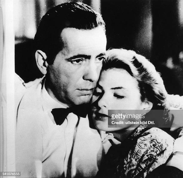 Schauspieler, USAmit Ingrid Bergman in einer Szene aus demFilm 'Casablanca'- 1943